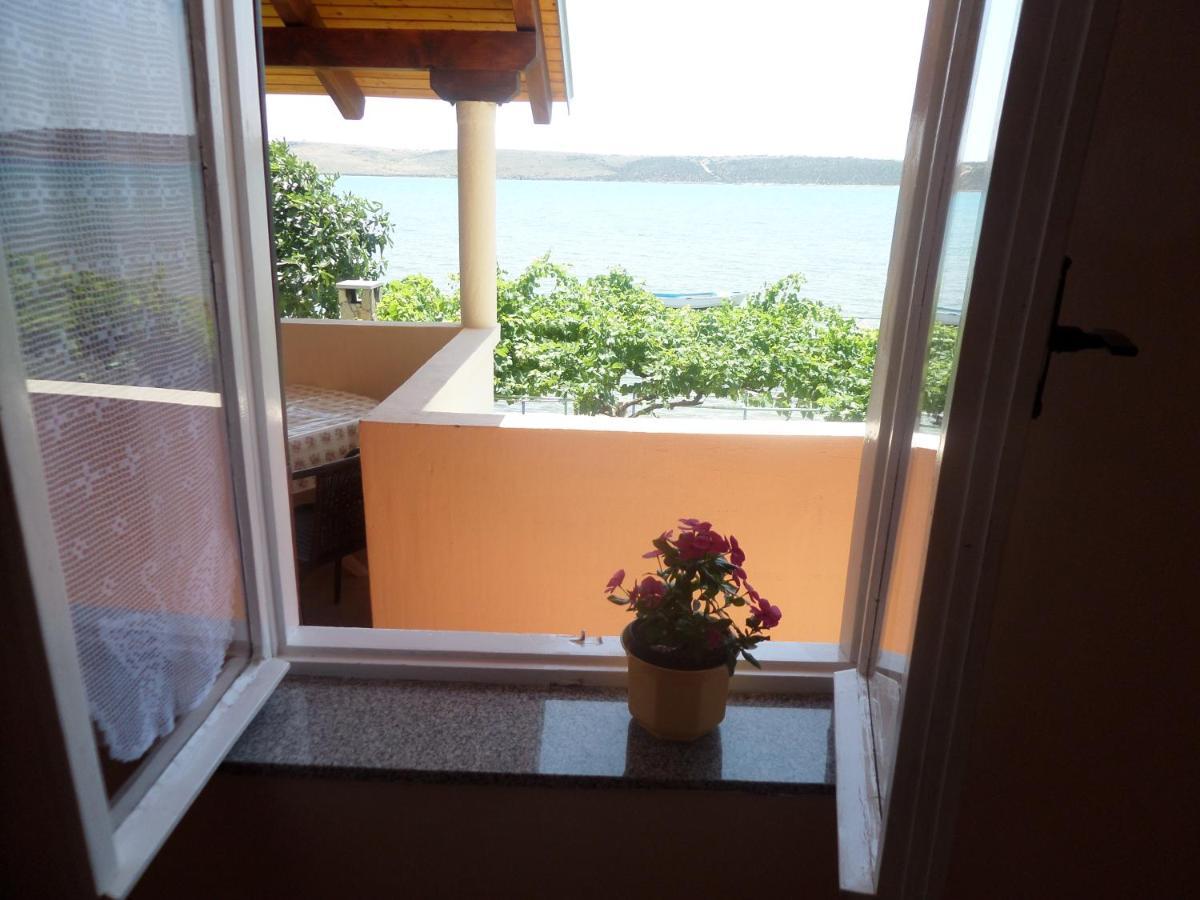 Apartmani Mirko Ljubac Ražanac 외부 사진